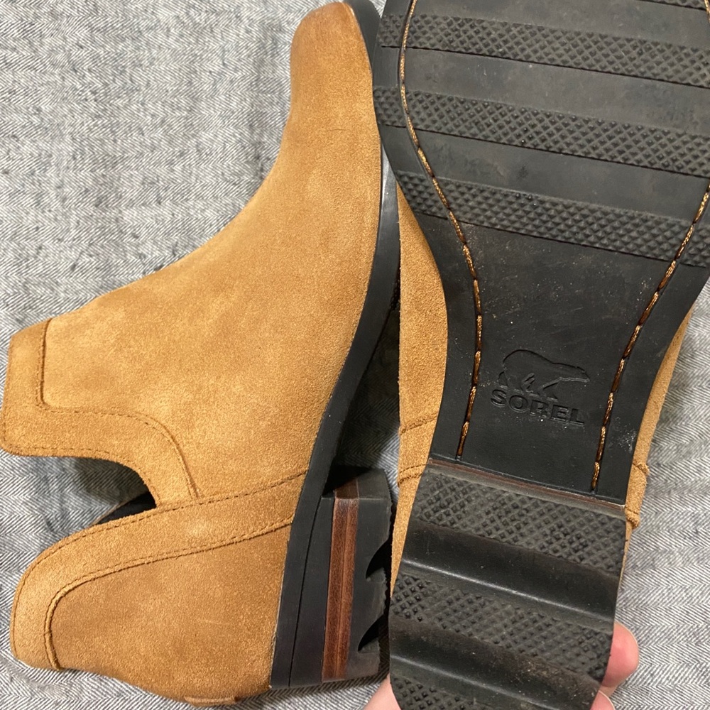 Sorel Cut Out Booties
